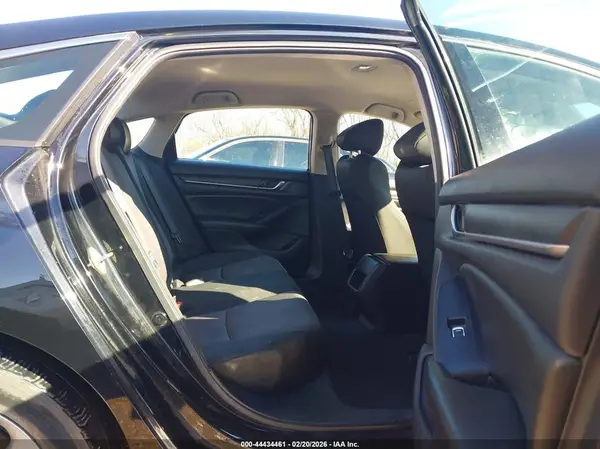 1HGCV1F17KA172397 2019 HONDA ACCORD - Image 8