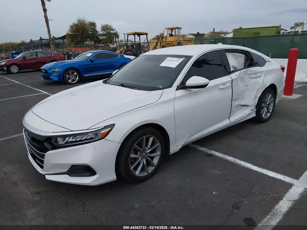1HGCV1F17MA057088 2021 HONDA ACCORD - Image 2