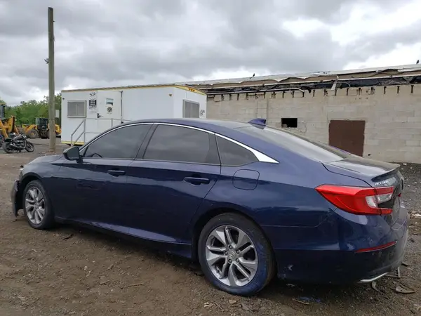 1HGCV1F18JA004315 2018 HONDA ACCORD - Image 2