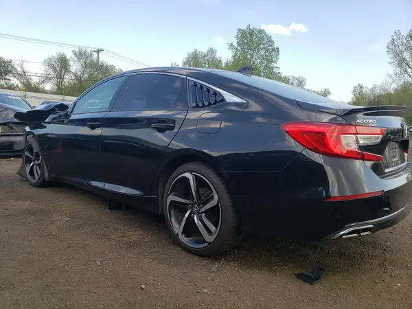 1HGCV1F18JA004640 2018 HONDA ACCORD - Image 2