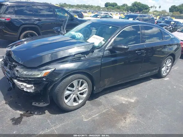 1HGCV1F18JA033412 2018 HONDA ACCORD - Image 2