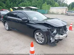 1HGCV1F18JA053451 2018 HONDA ACCORD