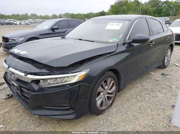 1HGCV1F18JA057046 2018 HONDA ACCORD - Image 2