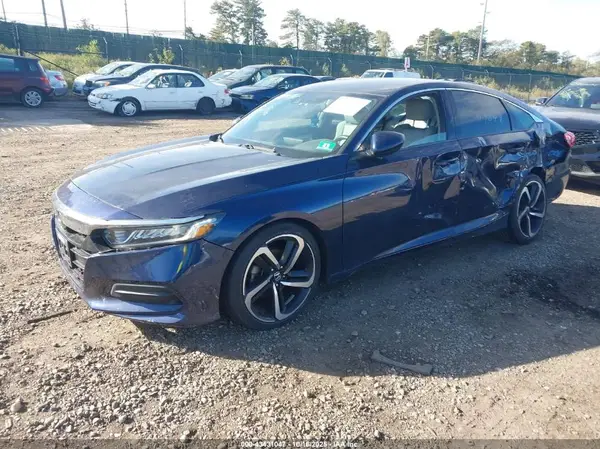 1HGCV1F18JA069178 2018 HONDA ACCORD - Image 2