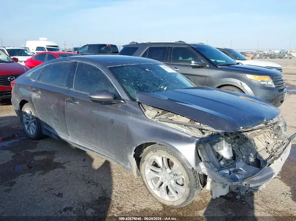 1HGCV1F18JA071478 2018 HONDA ACCORD - Image 1