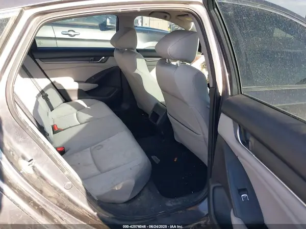 1HGCV1F18JA071478 2018 HONDA ACCORD - Image 8