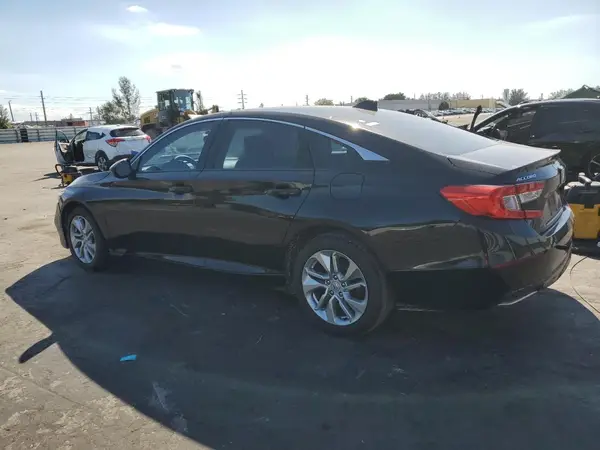 1HGCV1F18JA078866 2018 HONDA ACCORD - Image 2
