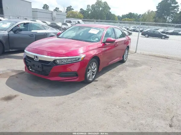 1HGCV1F18JA092749 2018 HONDA ACCORD - Image 2