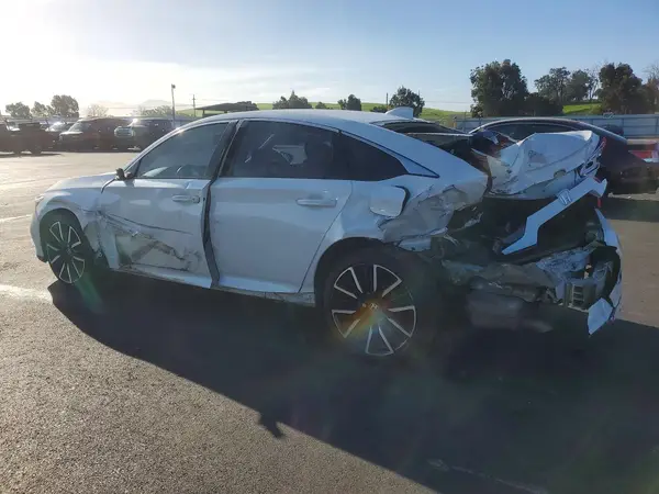 1HGCV1F18JA115138 2018 HONDA ACCORD - Image 2