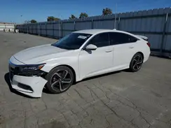1HGCV1F18JA117326 2018 HONDA ACCORD