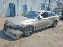 1HGCV1F18JA117956 2018 HONDA ACCORD