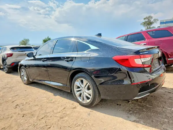 1HGCV1F18JA122039 2018 HONDA ACCORD - Image 2