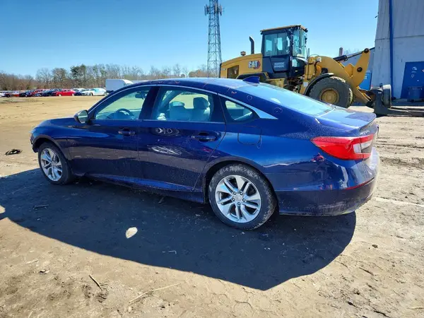 1HGCV1F18JA123076 2018 HONDA ACCORD - Image 2