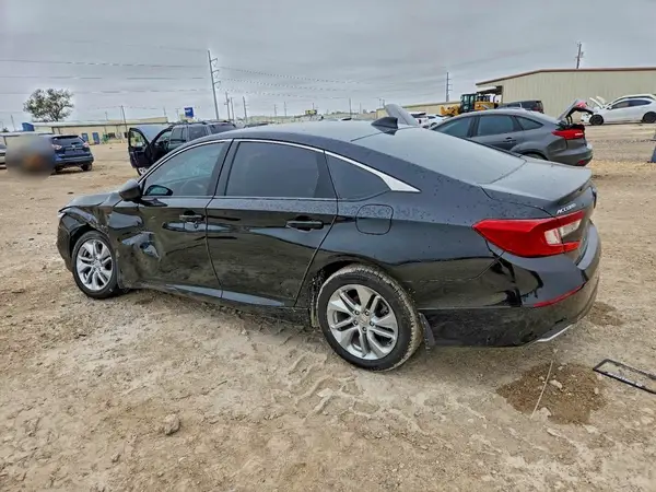 1HGCV1F18JA130822 2018 HONDA ACCORD - Image 2