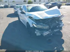 1HGCV1F18JA135907 2018 HONDA ACCORD
