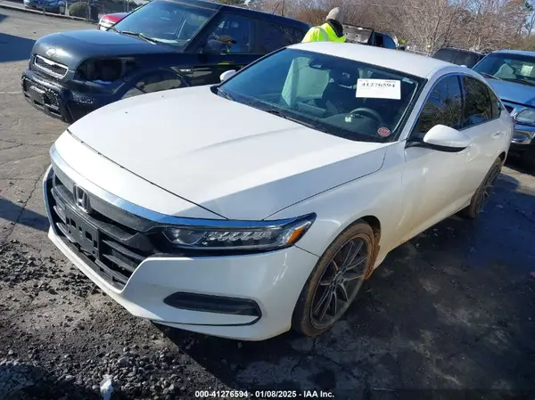 1HGCV1F18JA136796 2018 HONDA ACCORD - Image 2