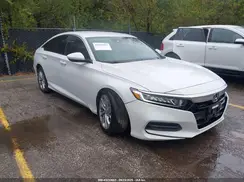 1HGCV1F18JA138208 2018 HONDA ACCORD