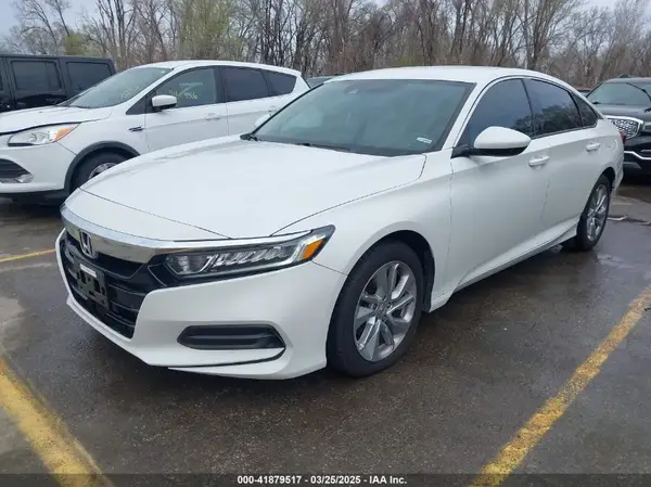 1HGCV1F18JA138208 2018 HONDA ACCORD - Image 2