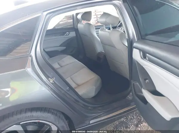 1HGCV1F18JA151833 2018 HONDA ACCORD - Image 8