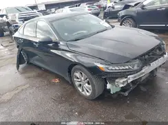 1HGCV1F18JA161312 2018 HONDA ACCORD