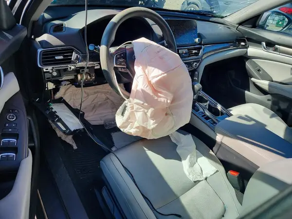 1HGCV1F18JA167062 2018 HONDA ACCORD - Image 8