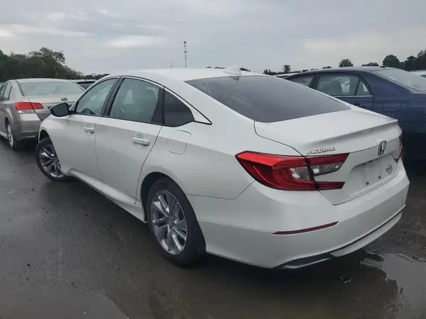 1HGCV1F18JA167627 2018 HONDA ACCORD - Image 2