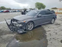 1HGCV1F18JA168132 2018 HONDA ACCORD