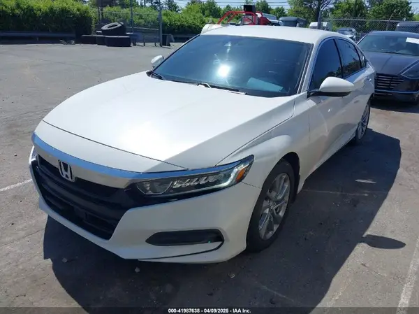 1HGCV1F18JA175887 2018 HONDA ACCORD - Image 2