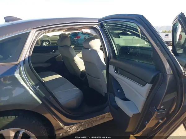 1HGCV1F18JA178191 2018 HONDA ACCORD - Image 8