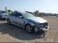 1HGCV1F18JA178403 2018 HONDA ACCORD