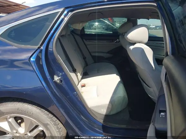1HGCV1F18JA194066 2018 HONDA ACCORD - Image 8