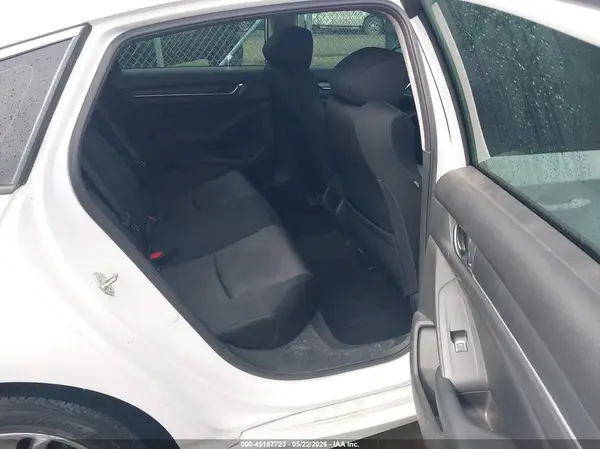 1HGCV1F18JA204286 2018 HONDA ACCORD - Image 8