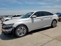 1HGCV1F18JA209164 2018 HONDA ACCORD