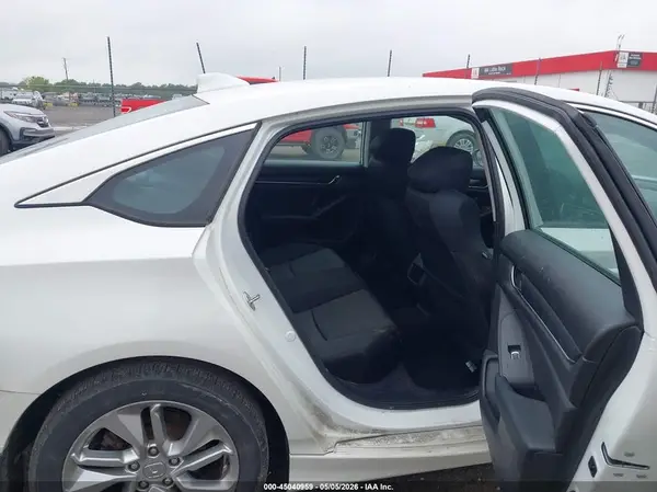 1HGCV1F18JA213604 2018 HONDA ACCORD - Image 8