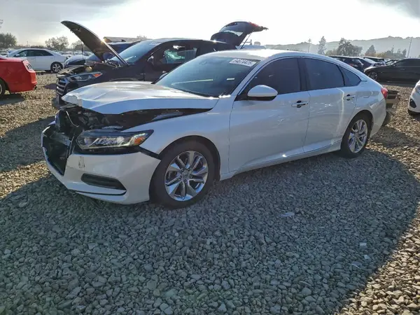 1HGCV1F18JA220469 2018 HONDA ACCORD - Image 1
