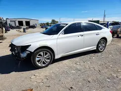 1HGCV1F18JA228006 2018 HONDA ACCORD
