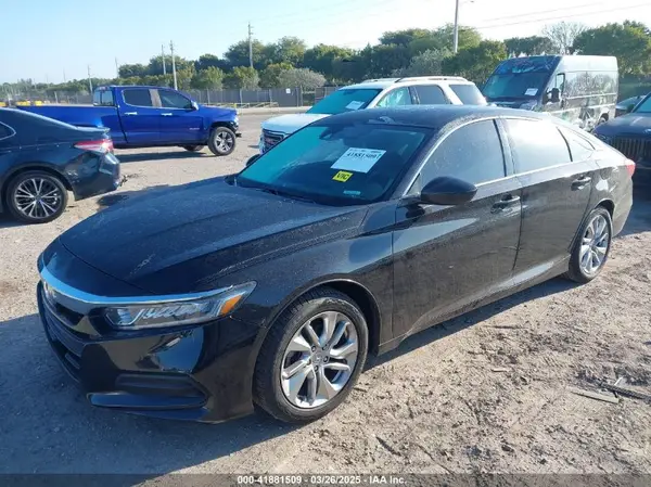 1HGCV1F18JA236641 2018 HONDA ACCORD - Image 2