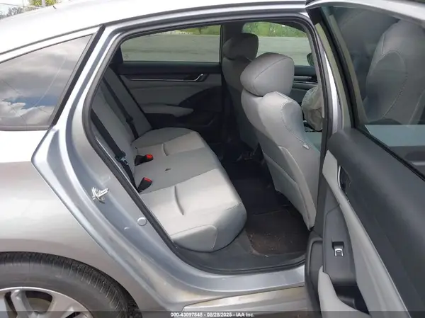 1HGCV1F18JA251575 2018 HONDA ACCORD - Image 8