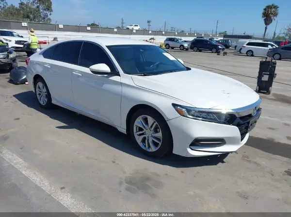 1HGCV1F18JA256047 2018 HONDA ACCORD - Image 1