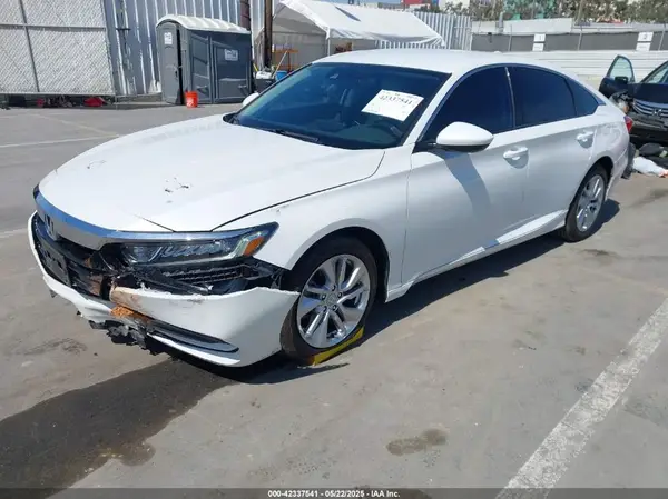 1HGCV1F18JA256047 2018 HONDA ACCORD - Image 2