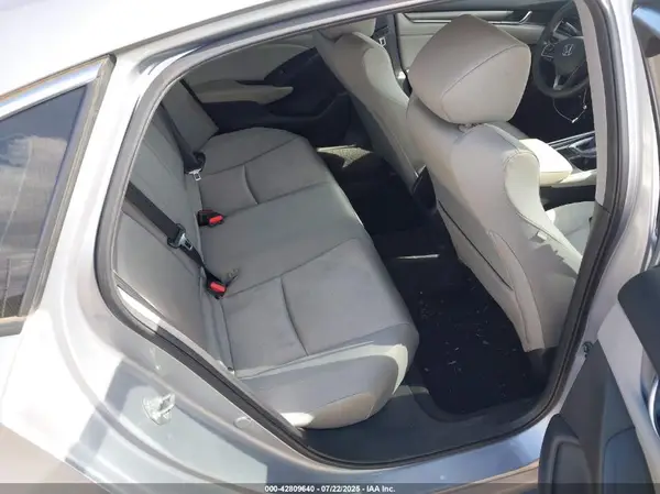 1HGCV1F18JA256940 2018 HONDA ACCORD - Image 8