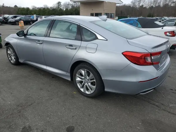 1HGCV1F18JA257053 2018 HONDA ACCORD - Image 2