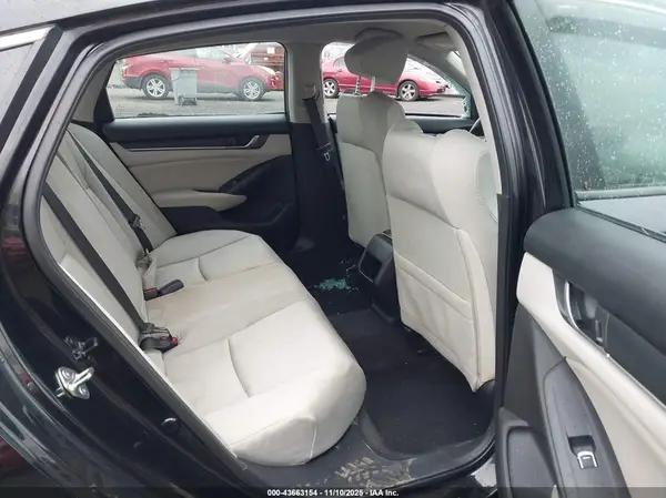 1HGCV1F18JA257862 2018 HONDA ACCORD - Image 8
