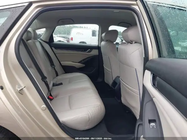 1HGCV1F18JA257974 2018 HONDA ACCORD - Image 8