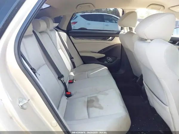 1HGCV1F18JA257991 2018 HONDA ACCORD - Image 8
