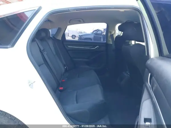 1HGCV1F18JA261541 2018 HONDA ACCORD - Image 8