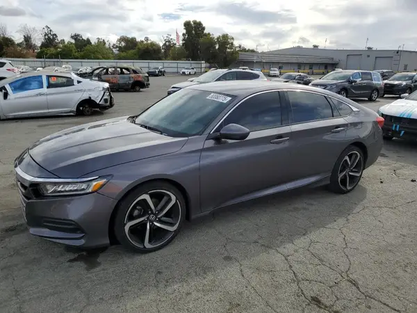 1HGCV1F18JA268201 2018 HONDA ACCORD - Image 1
