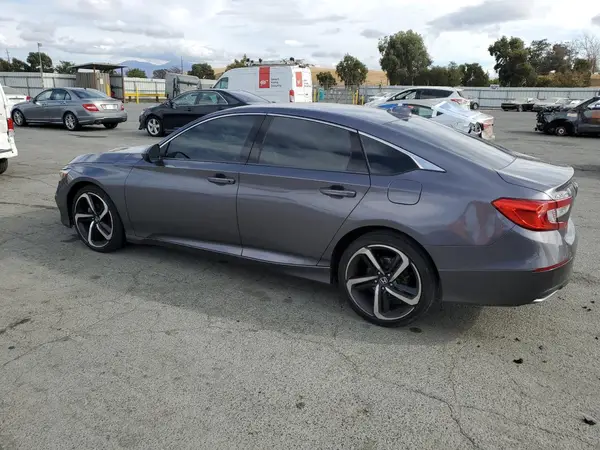 1HGCV1F18JA268201 2018 HONDA ACCORD - Image 2