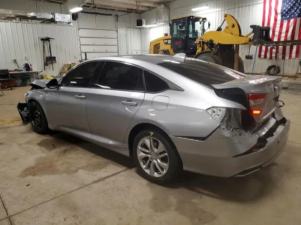 1HGCV1F18JA268487 2018 HONDA ACCORD - Image 2