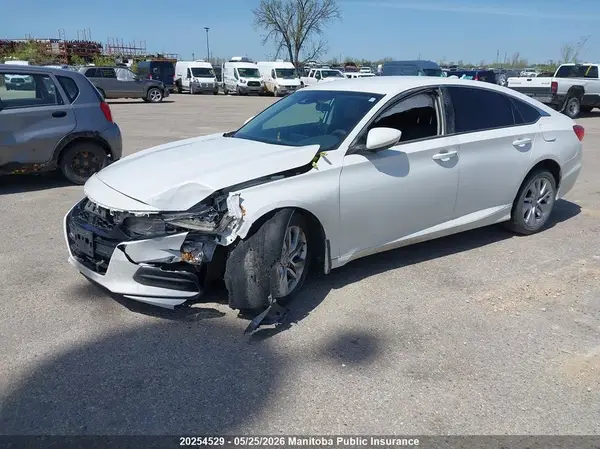 1HGCV1F18JA810817 2018 HONDA ACCORD - Image 2
